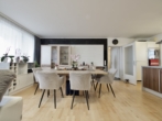 Bild - Helle und freundliche Vier-Zimmer-Wohnung mit Südwest-Loggia und Fernblick sowie Tiefgaragenplatz