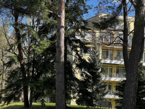 Mitten im Grünen und Provisionsfrei – Großartige Terrassenwohnung mit Südwest-Ausrichtung in privater Parkanlage, 1120 Wien, Terrassenwohnung