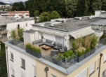 Bild - Exklusive Dachgeschoss-Maisonette mit supergroßer Terrasse und wunderbarem Fernblick & Tiefgaragenparkplatz